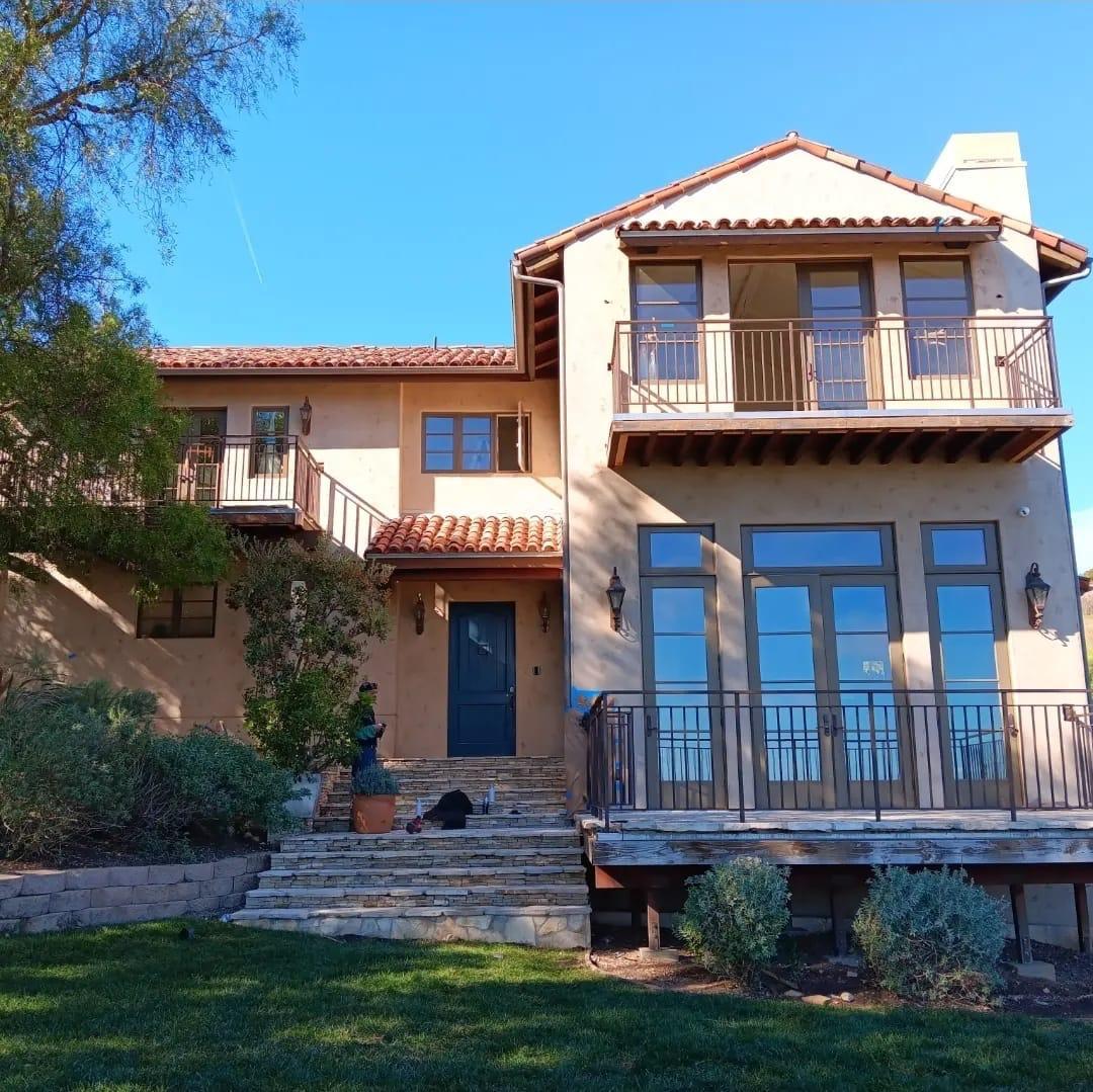 Fachada exterior de Casa Calpine